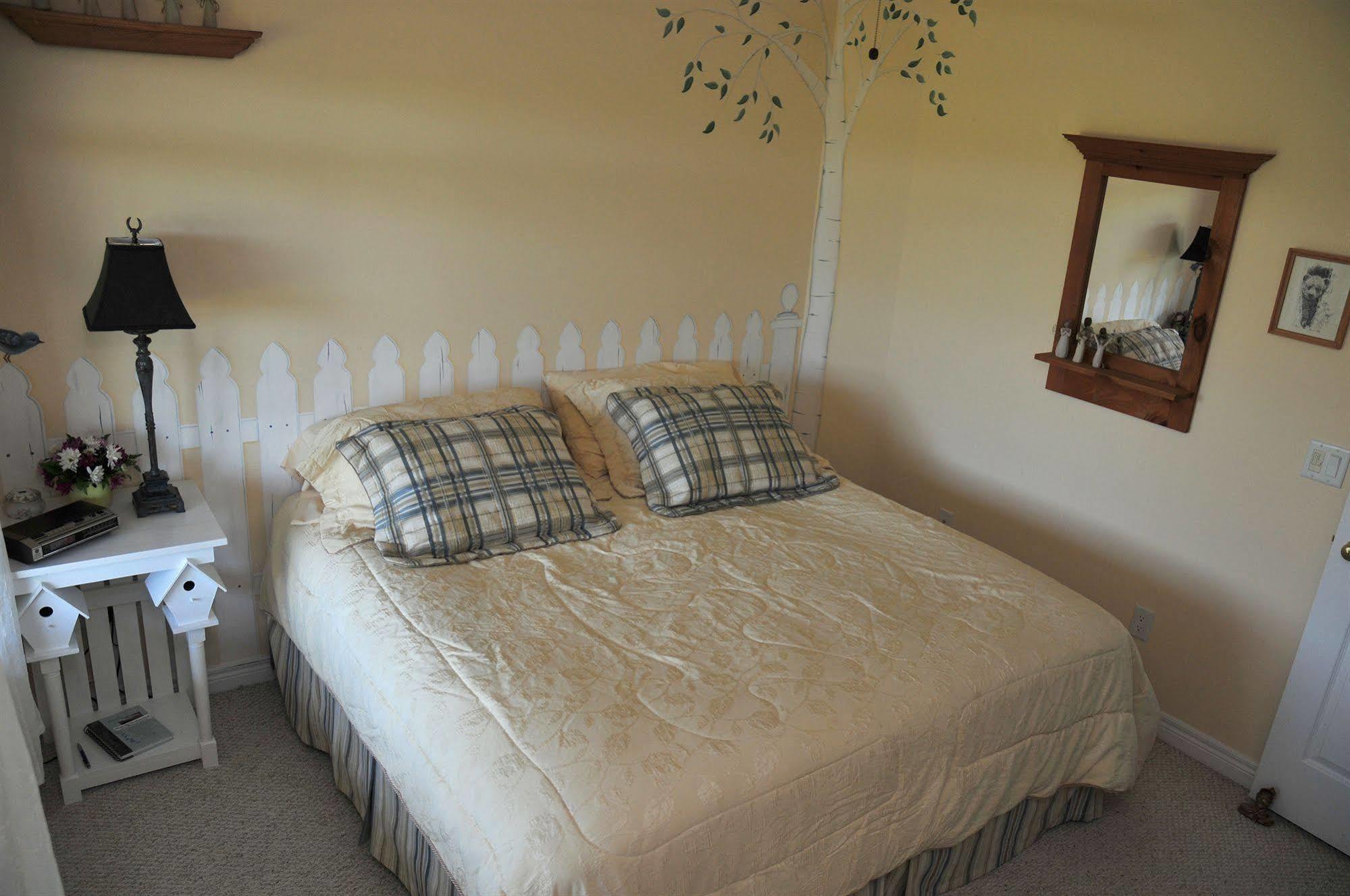 Golden Pathways Retreat B&B Peterborough Eksteriør bilde
